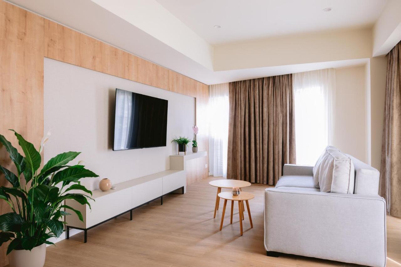 La Boheme Corbeanca - Partener Therme Ostratu Dış mekan fotoğraf